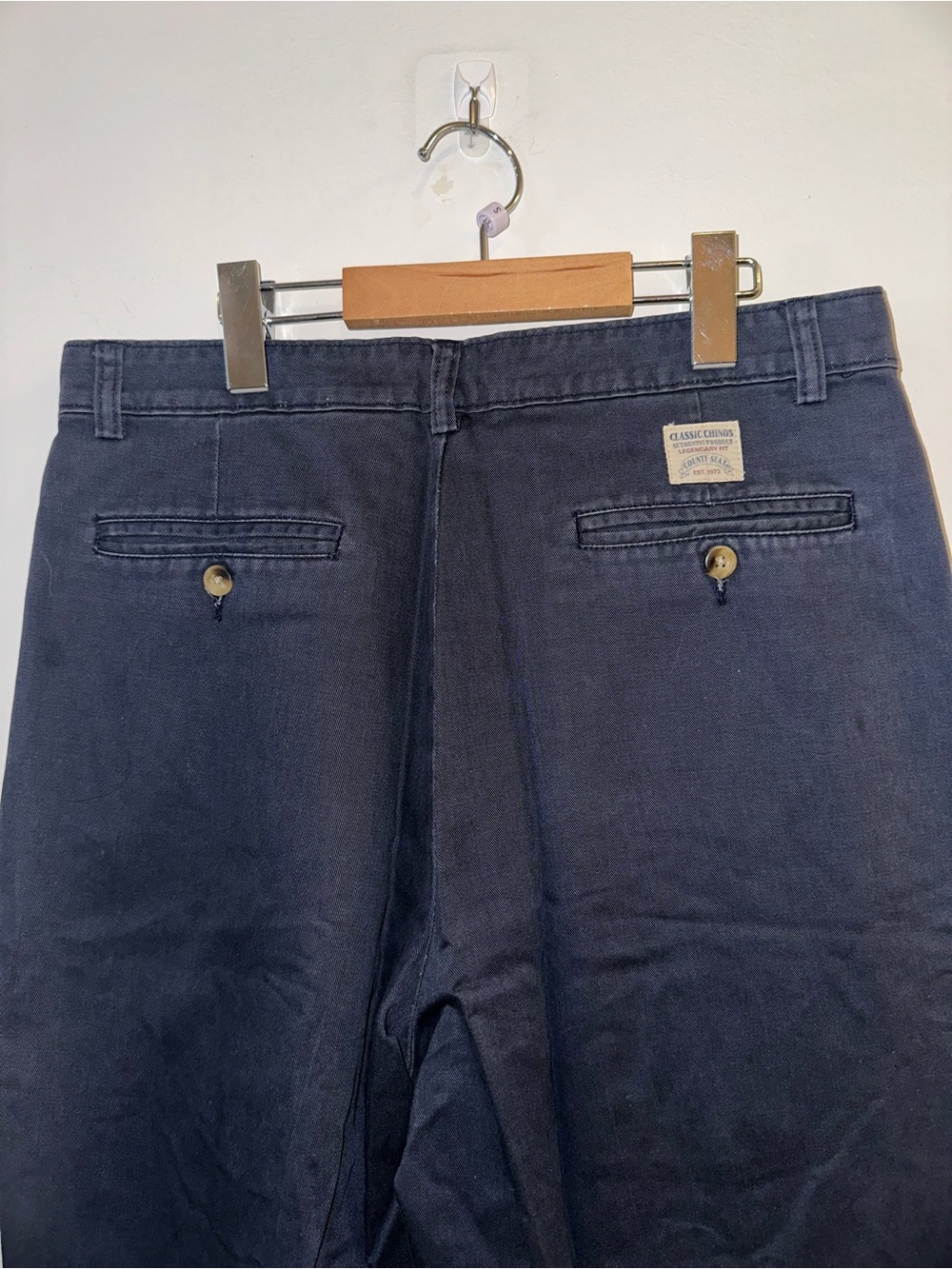 Vintage pleated men’s navy chinos - Picture 4 of 13